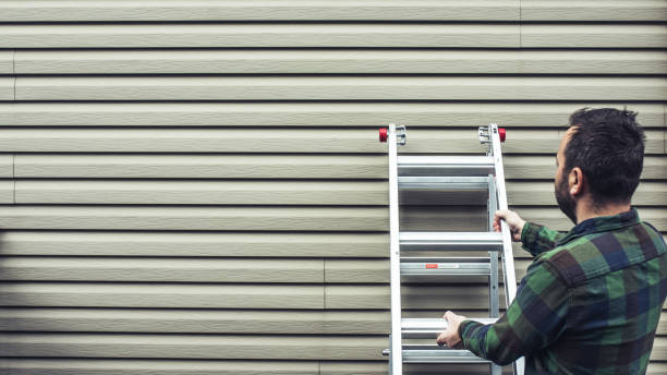 How To Choose The Right Materials for Your Siding Installation in 'Lynwood, IL